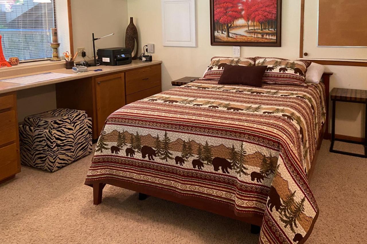 Cozy One Bedroom With Privacy - Community Beach Access Sandpoint Exterior foto